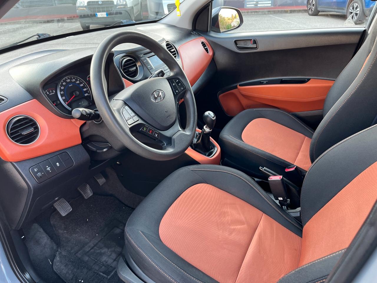 Hyundai i10 1.0 MPI STYLE ADATTA AI NEOPATENTATI UNICO PROPRIETARIO