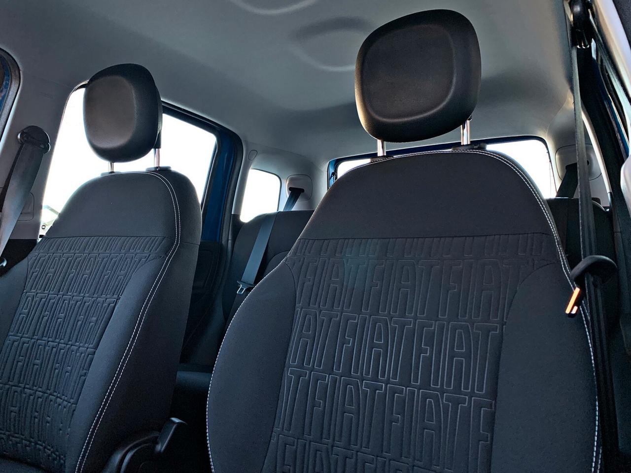 FIAT PANDA 1.0 benzina/ibrida Blu Italia KM 0