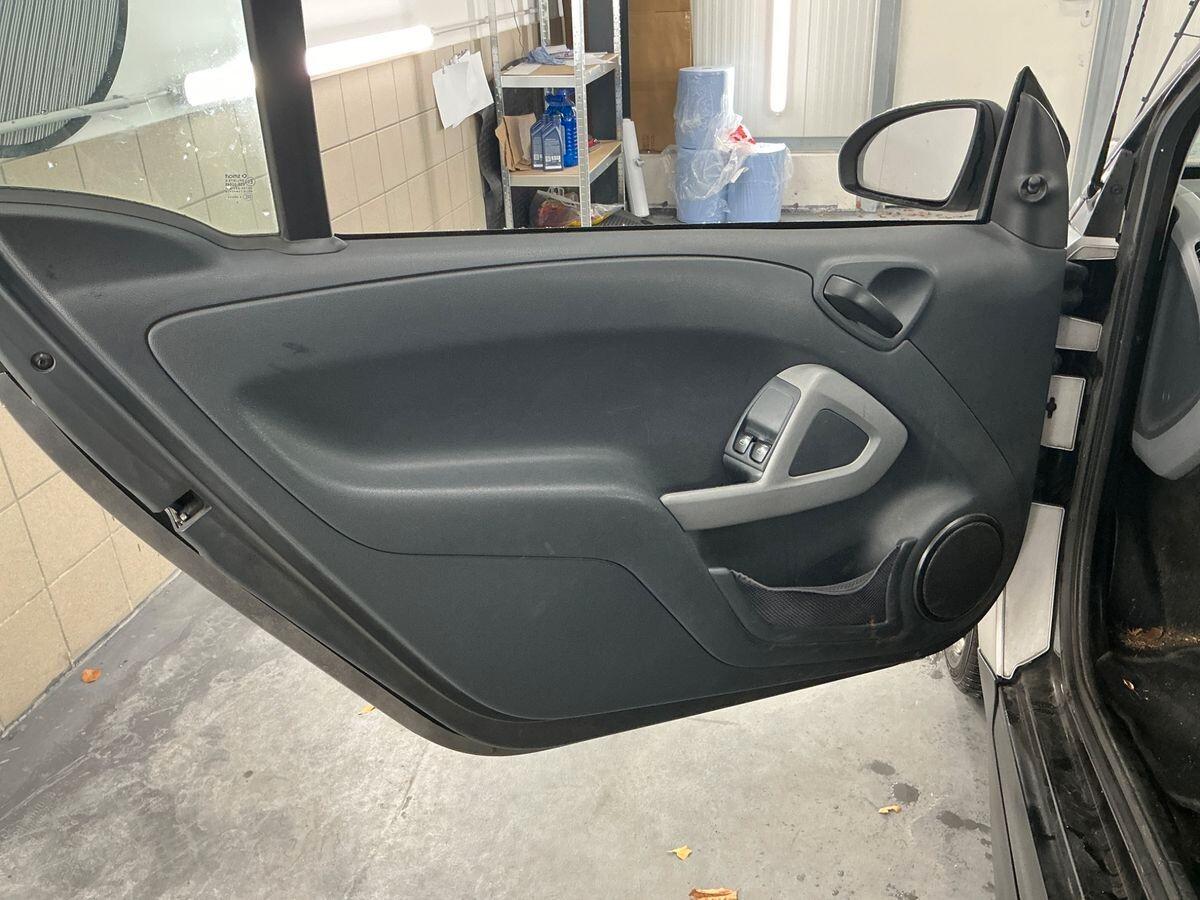 Smart ForTwo 1000 45 kW MHD coupé pure