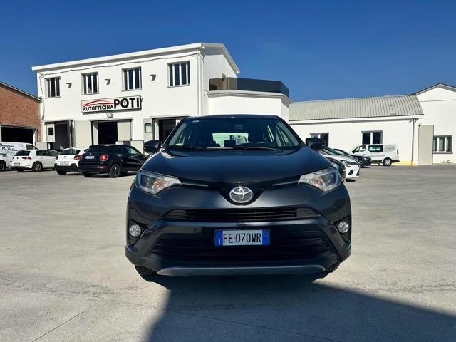 TOYOTA RAV 4 MY23 RAV4 2.0 D-4D 2WD Lounge