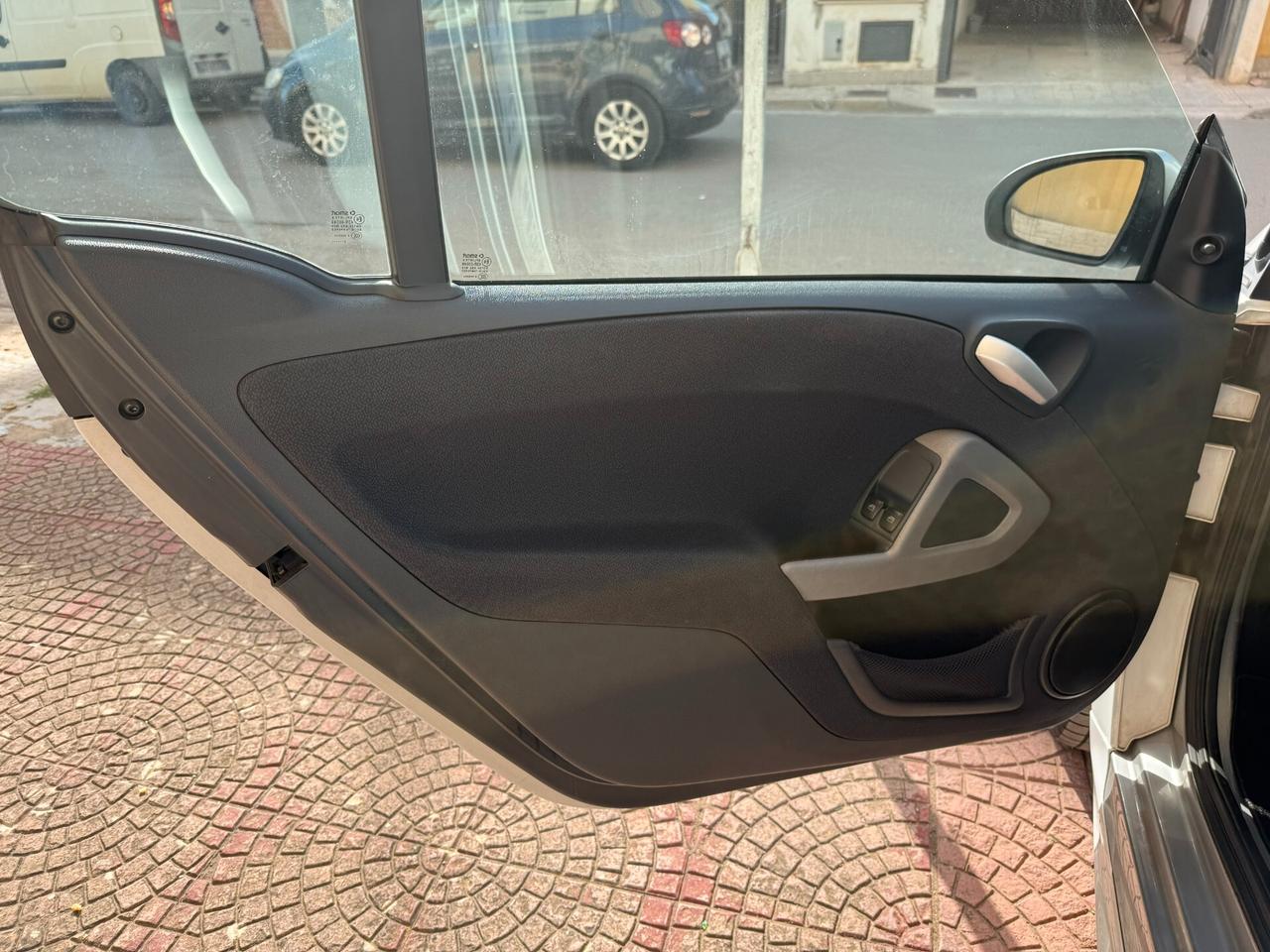 SMART FORTWO 1.0 71CV CON SERVOSTERZO
