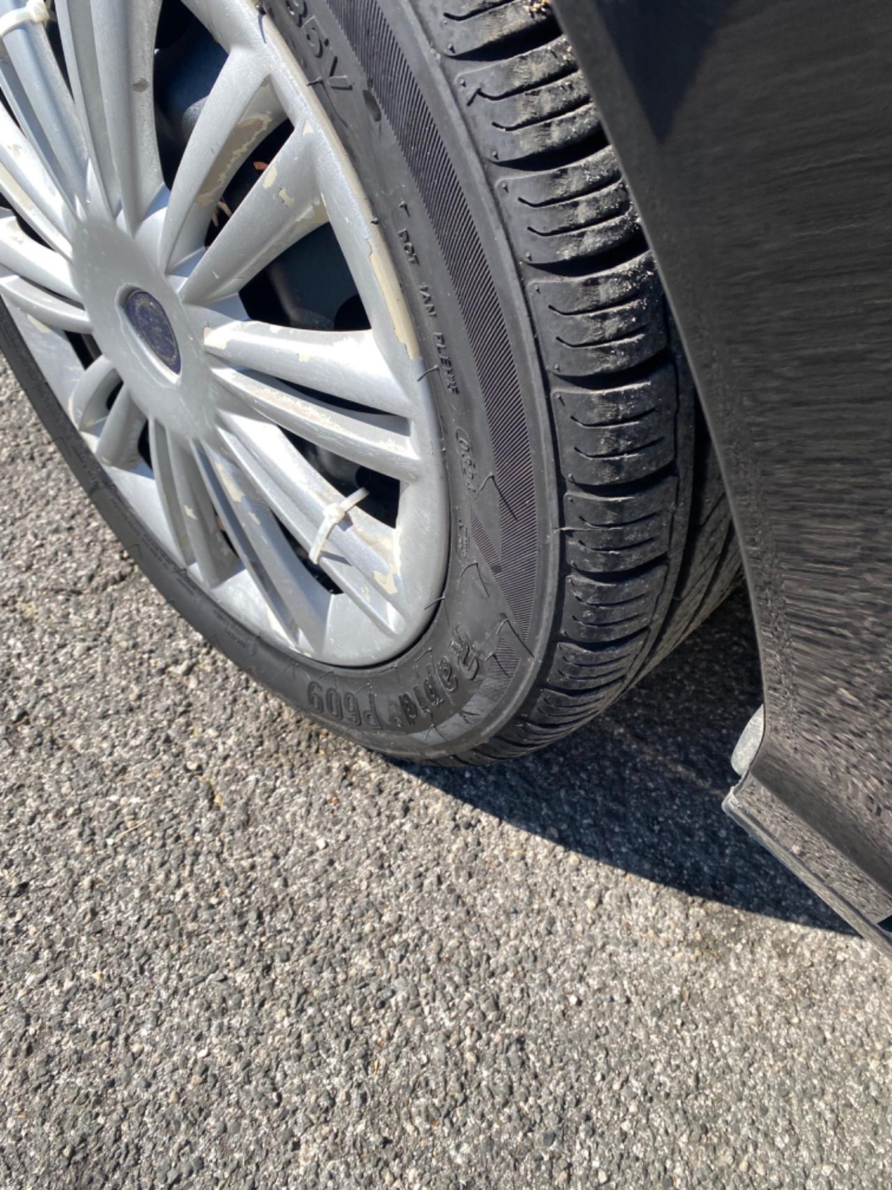 Lancia Ypsilon 1.2 Diva