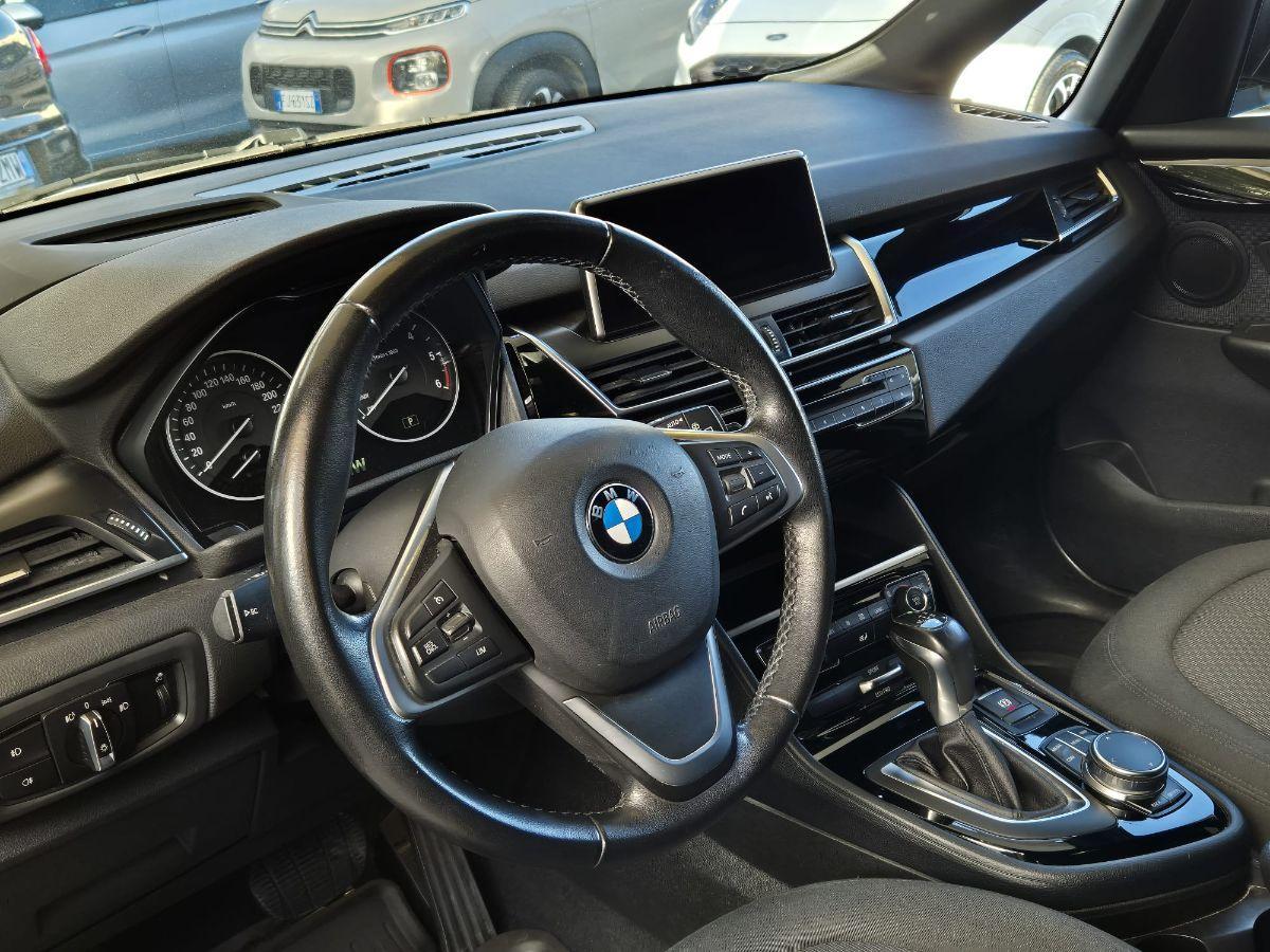 BMW - Active Tourer - 216d Luxury