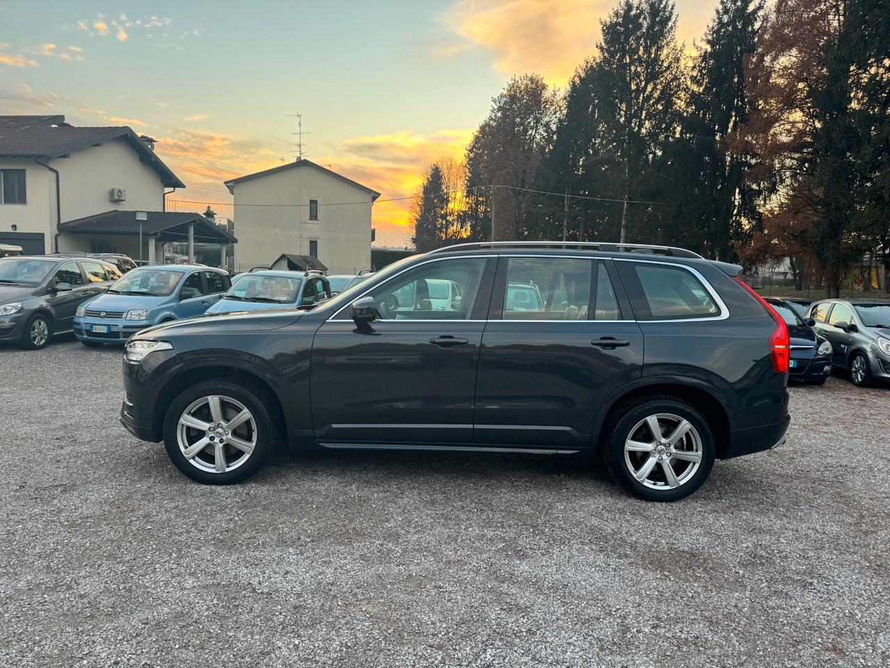 Volvo XC 90 XC90 D5 AWD Geartronic 7 posti Inscription