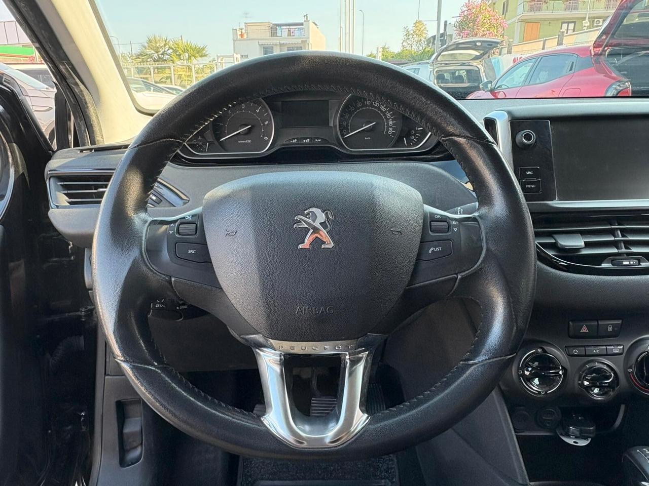 Peugeot 208 BlueHDi 75 5 porte Allure