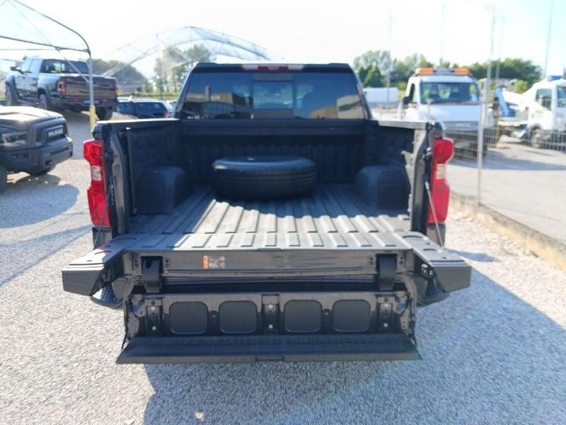 Chevrolet Silverado Silverado crew cab 6.2 V8 ecotec3 High Country 420cv auto