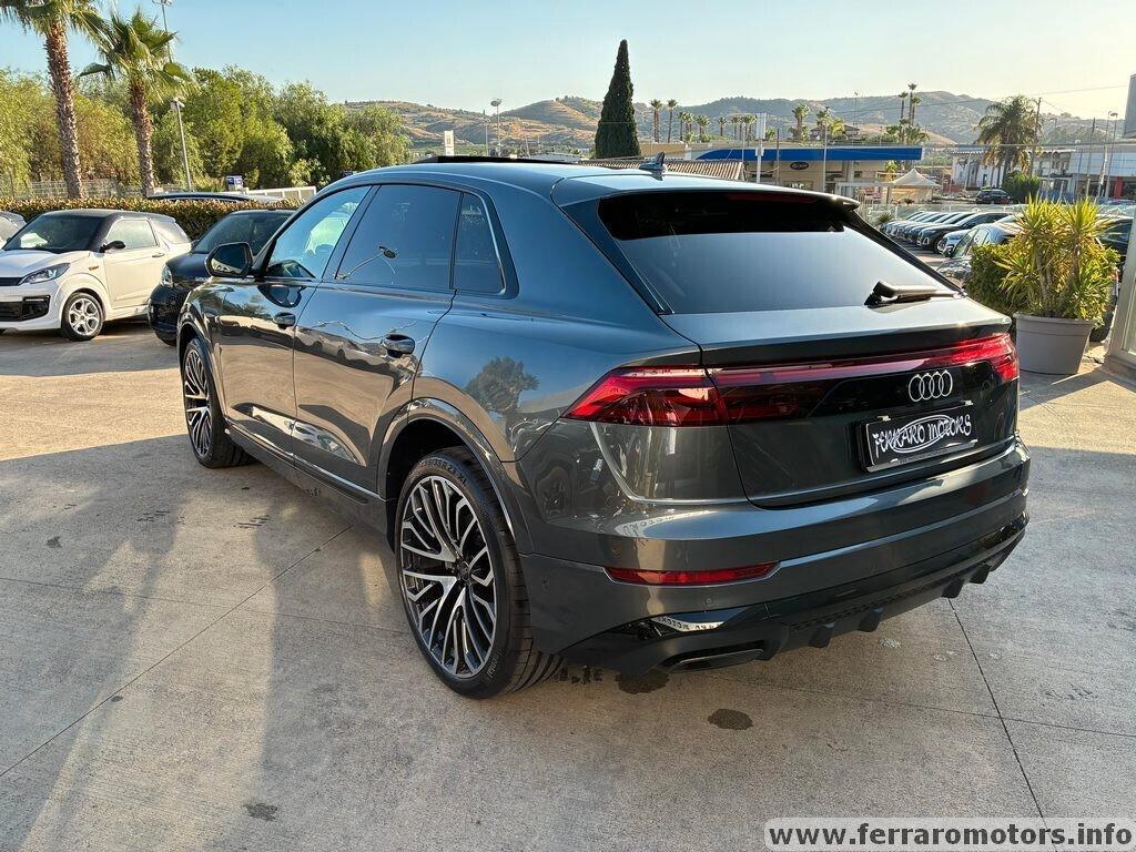 Audi Q8 TDI S line edition 2024 iva esposta a 839 euro al mese