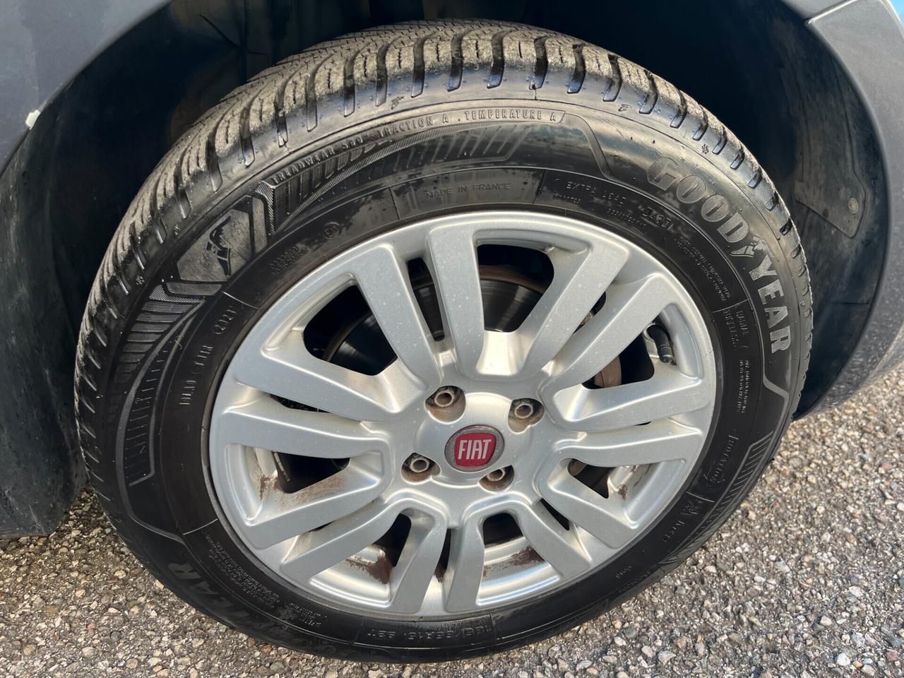 Fiat Punto evo 1.2 8V 5 porte Lounge