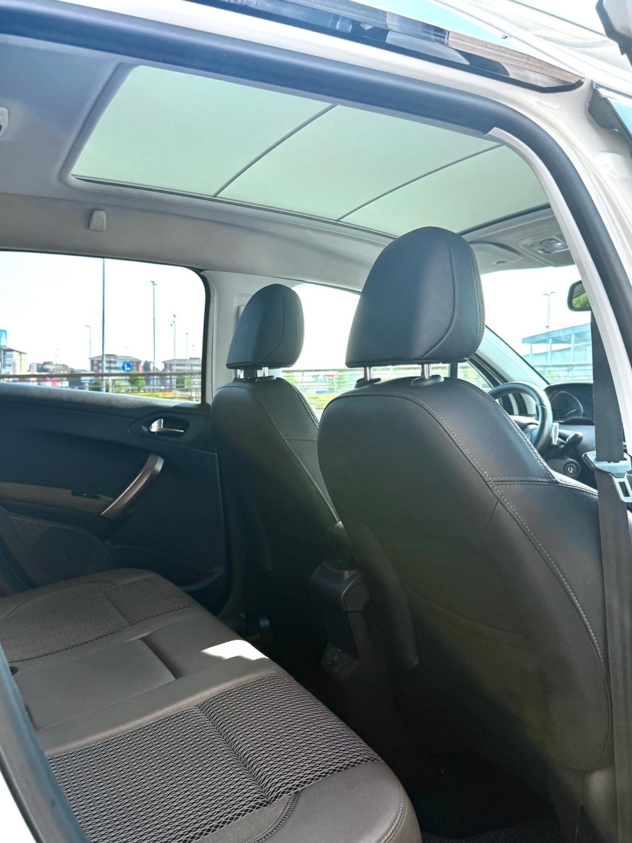 Peugeot 2008 1.6 e-HDi 92 CV Stop&Start Allure