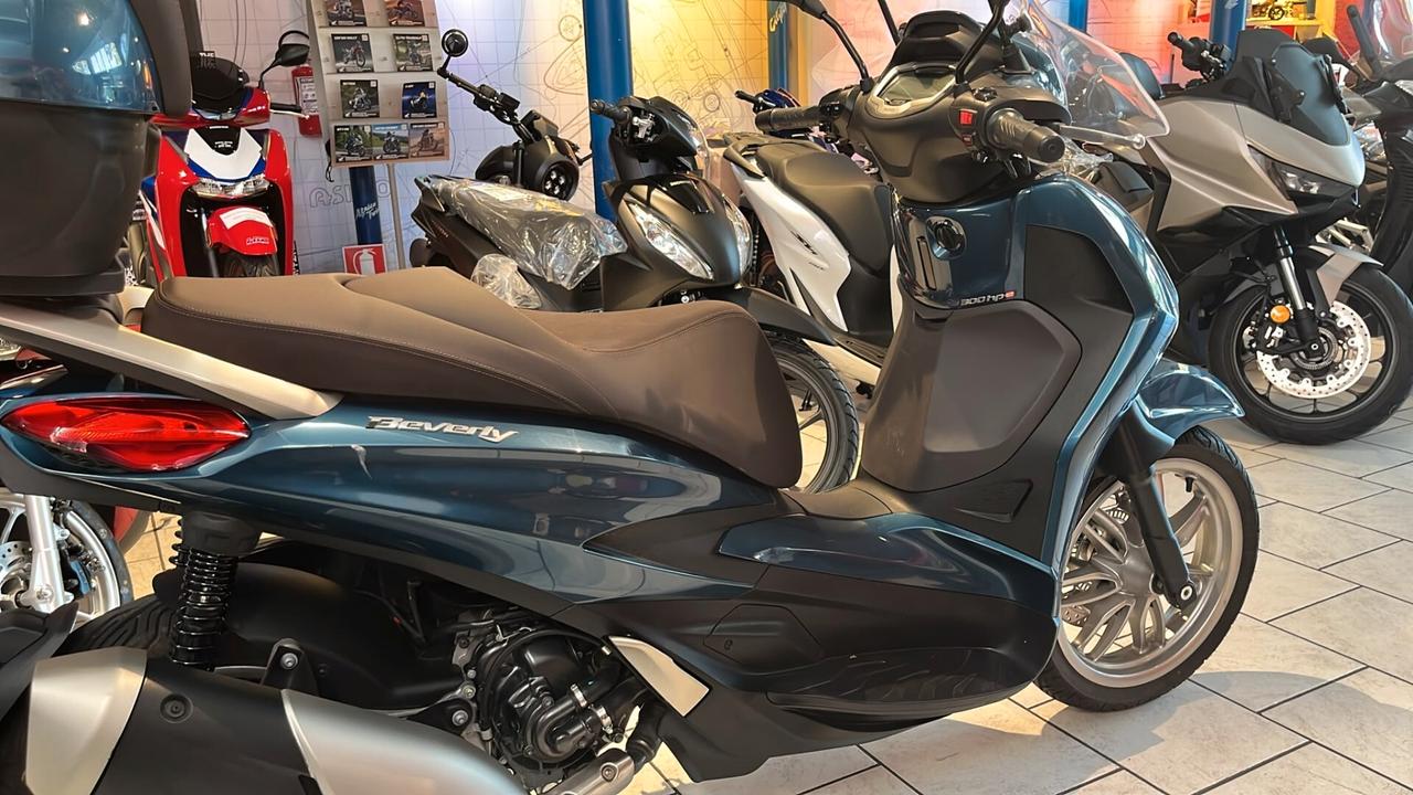 Piaggio Beverly 300