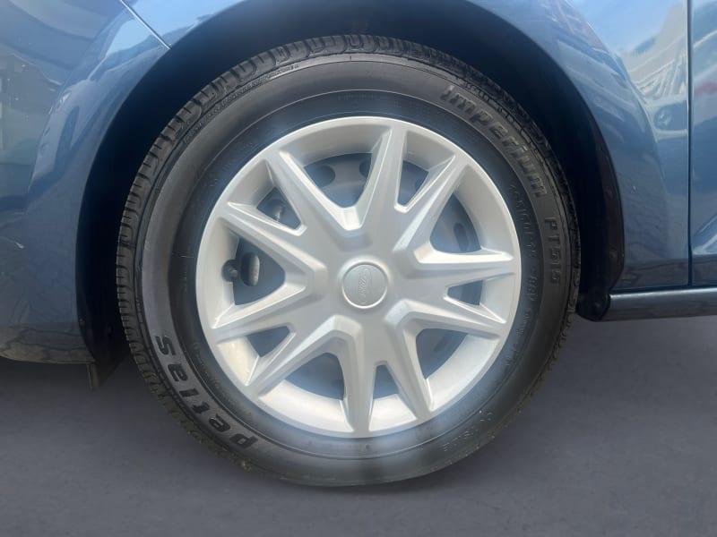 FORD FIESTA 1.1 75 CV 5 PORTE CONNECT