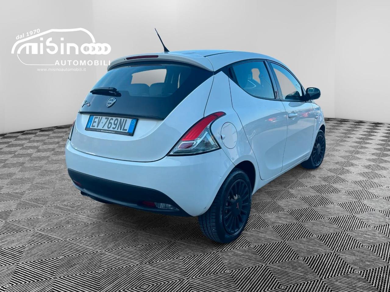 Lancia Ypsilon 1.2 69 CV 5 porte GPL Ecochic Elefantino