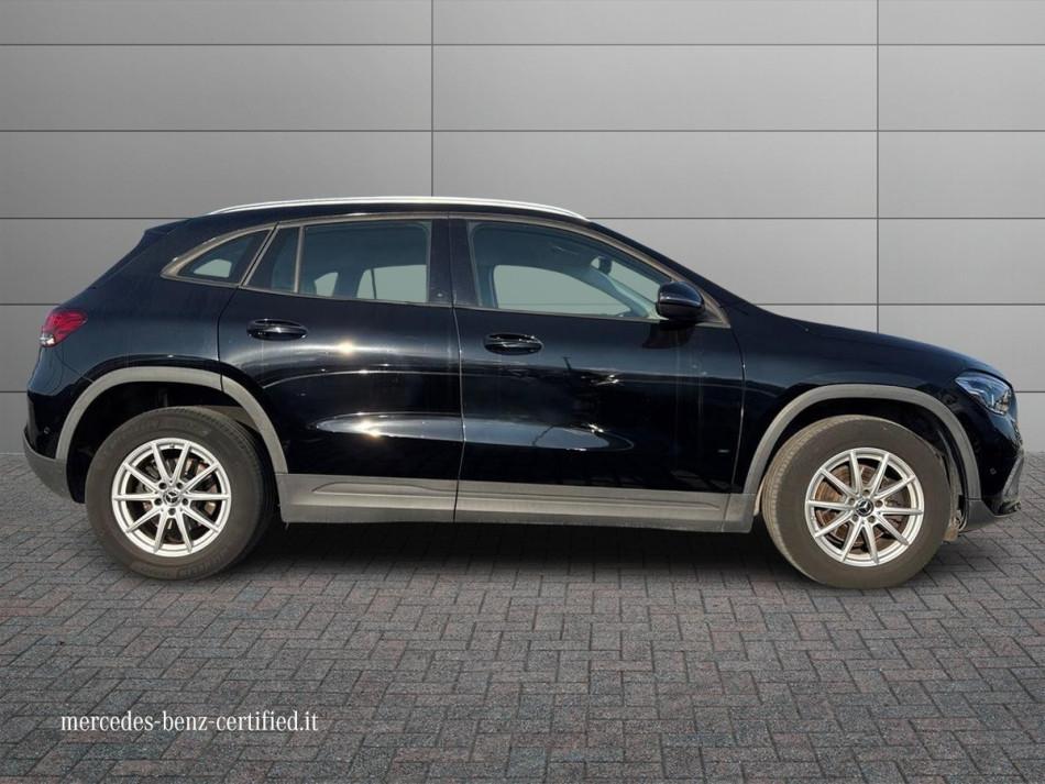 Mercedes GLA 200 200 D Business Extra 8G-DCT