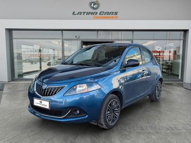 Lancia Ypsilon III 1.0 firefly hybrid Gold s&s 70cv Con CARPLAY