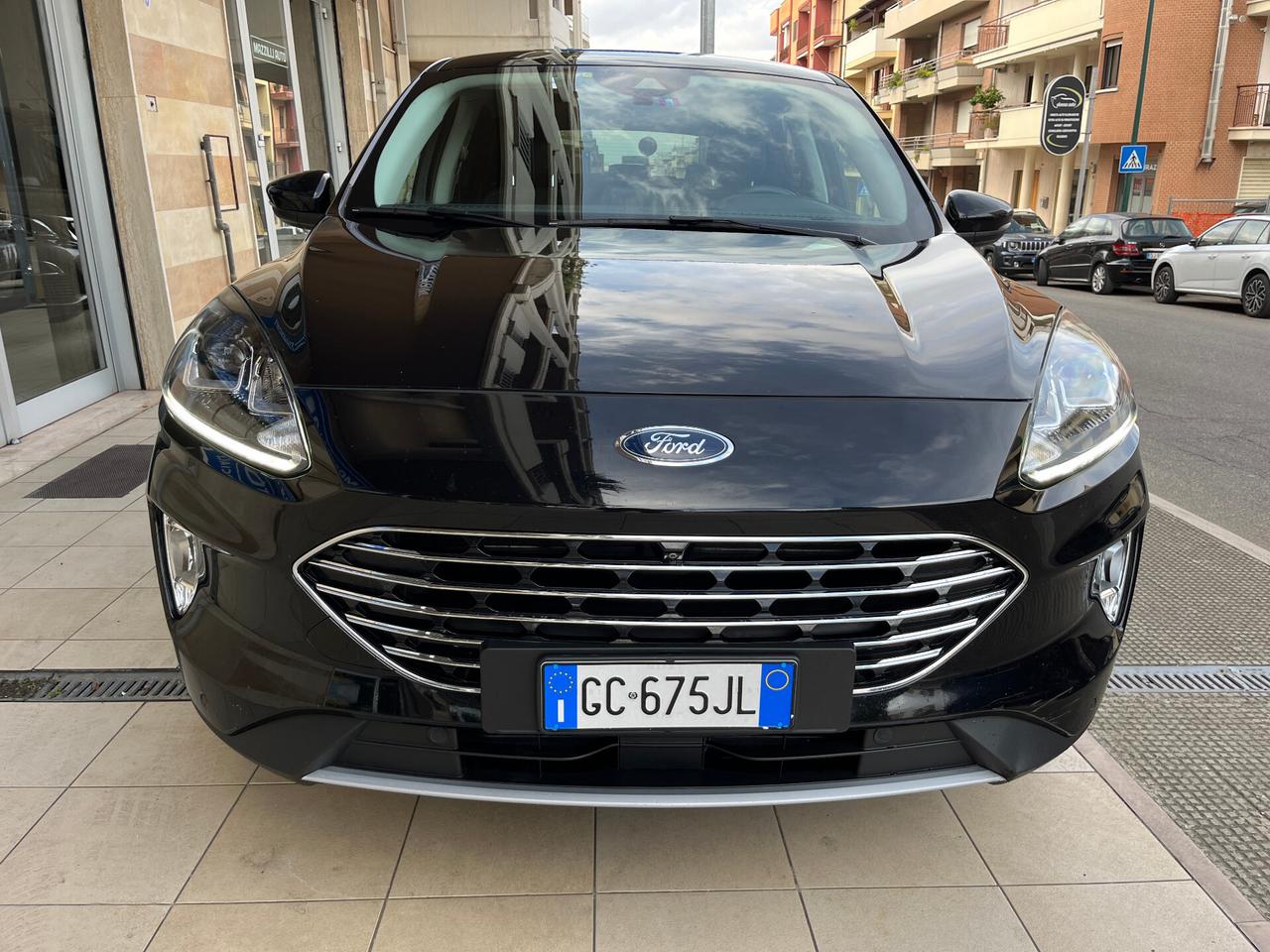 Ford Kuga 2.0 tdci Hybrid 150 CV 2WD Titanium