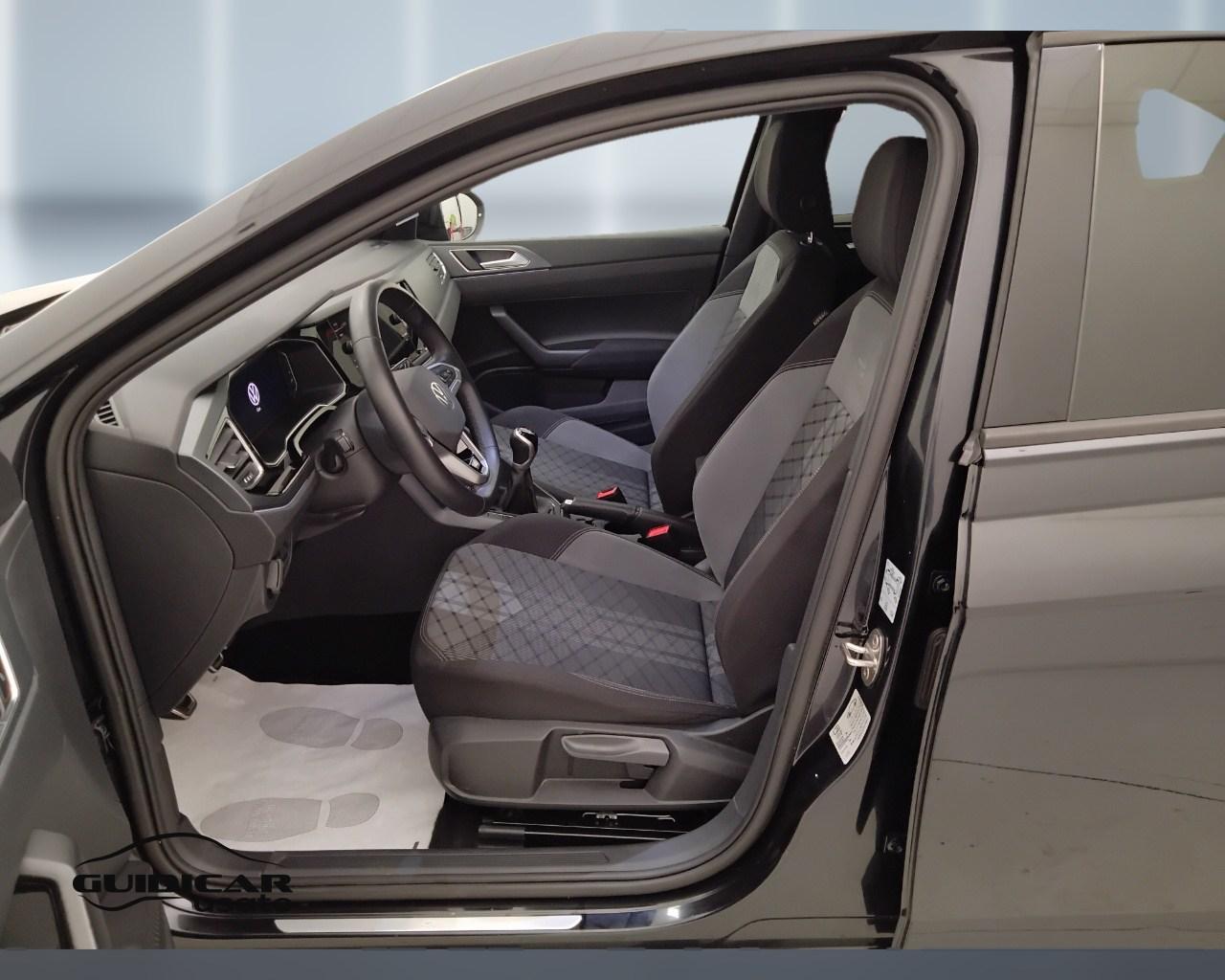 VOLKSWAGEN Taigo - Taigo 1.0 tsi R-Line 115cv