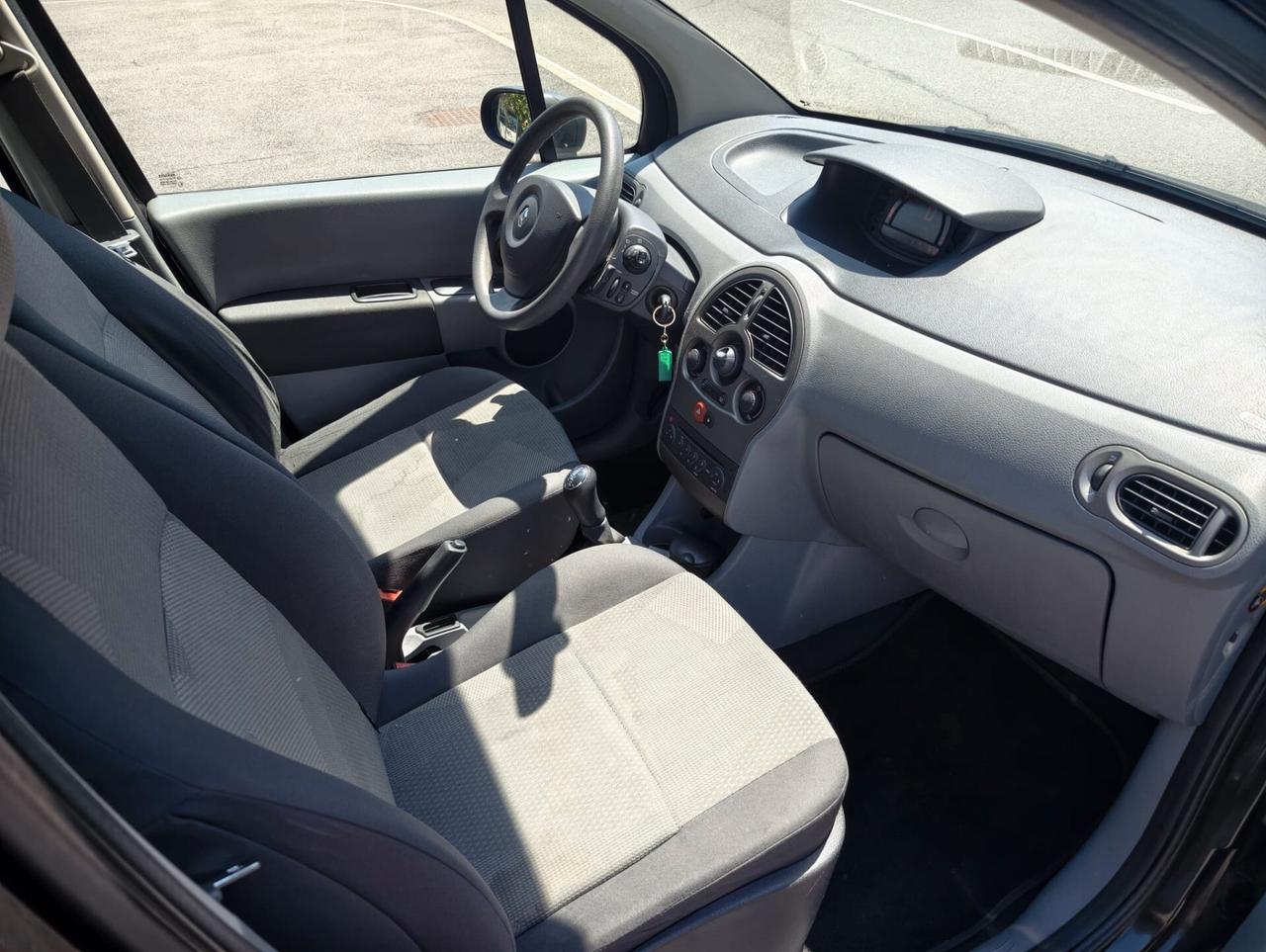 Renault Modus 1.2 16V TCE Grazia