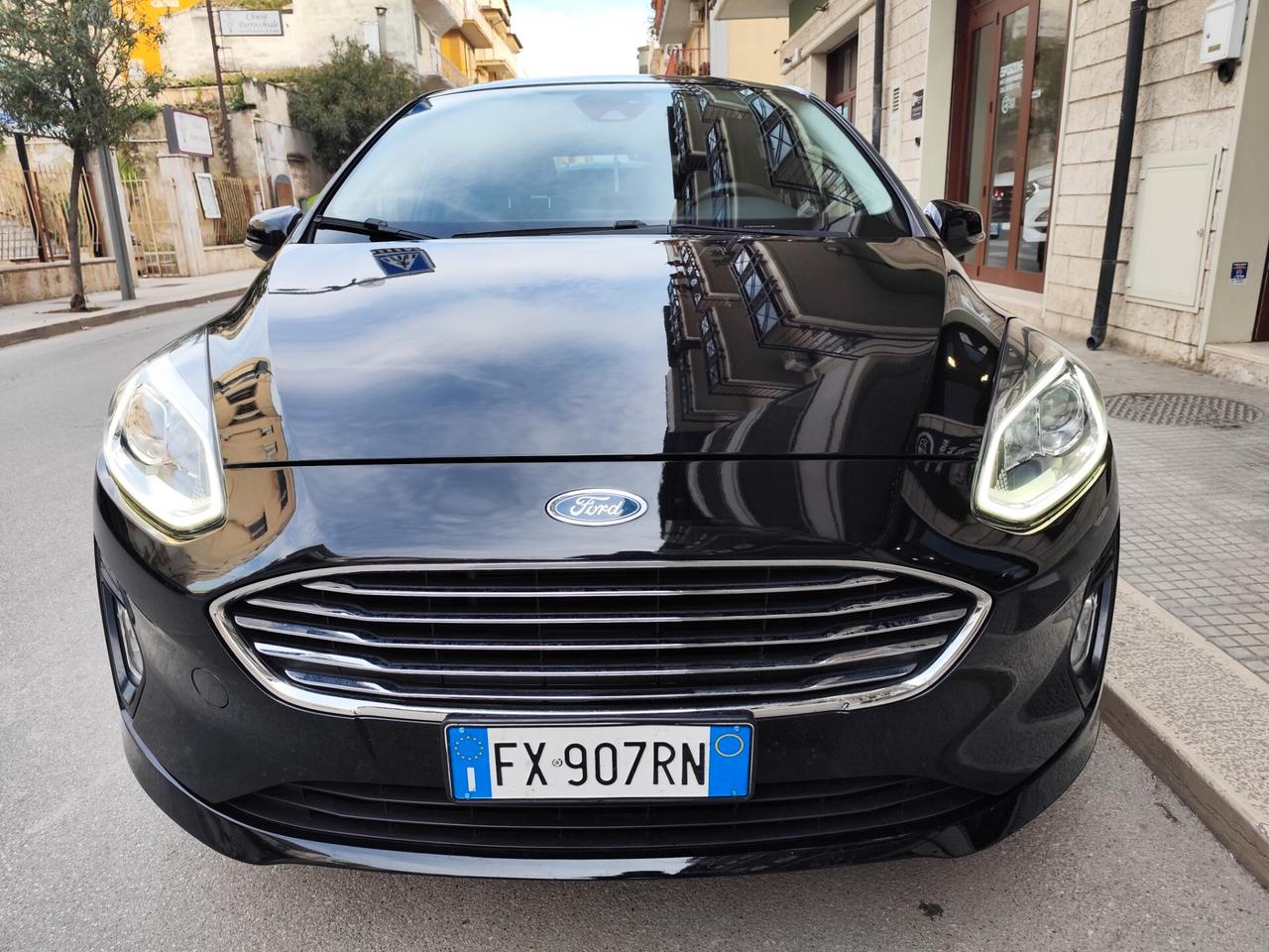 Ford Fiesta 1.1 BENZ/GPL 75CV TITANIUM PERFETTA