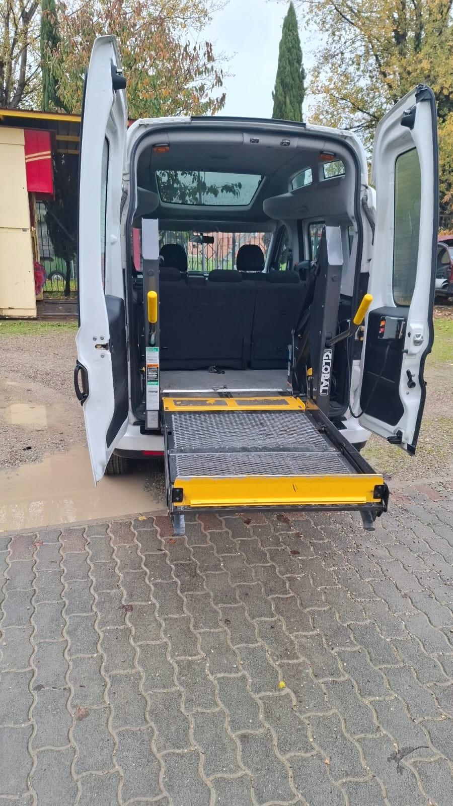 FIAT DOBLO' 1.6 JTD TRASPORTO DISABILI