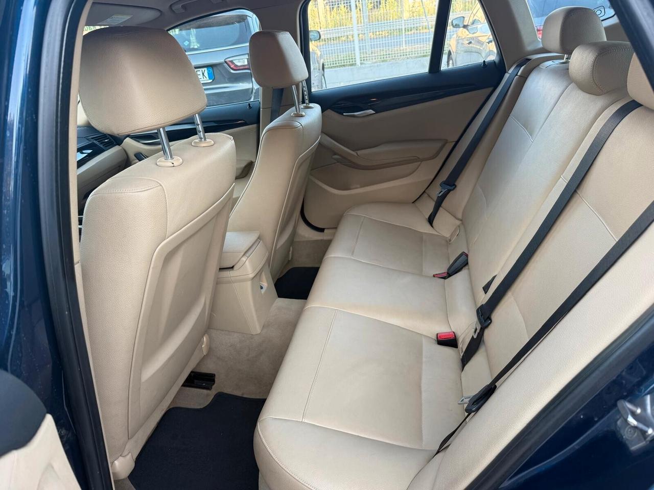 Bmw IX1 AG X1 VP31 5Q