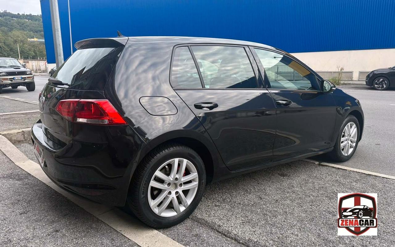Volkswagen Golf Business 1.6 TDI 5p. 110 CV NAVIGATORE CAR PLAY SEDILI RISCALDATI PARK PILOT ANT E POST