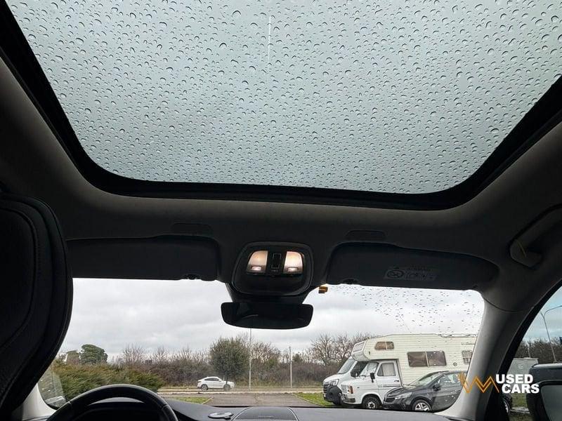 Volvo XC60 B4 automatico Plus Dark