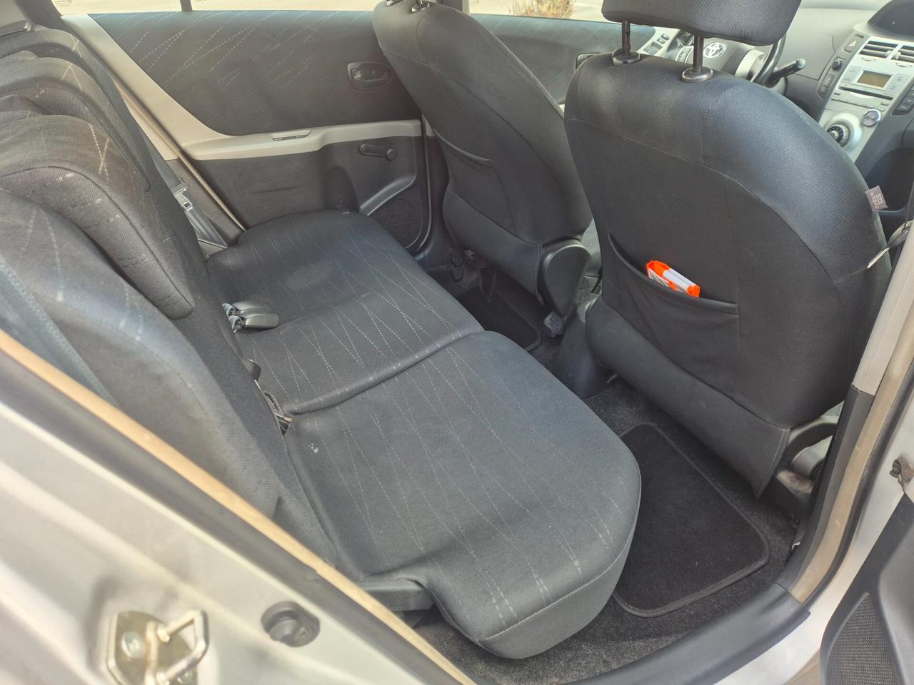 Toyota Yaris 1.0 Benzina 5 porte Sol