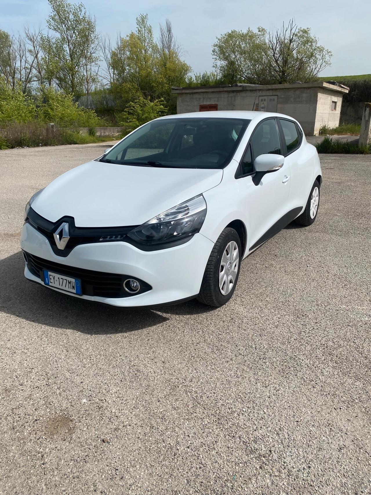 Renault Clio 1.2 75CV GPL