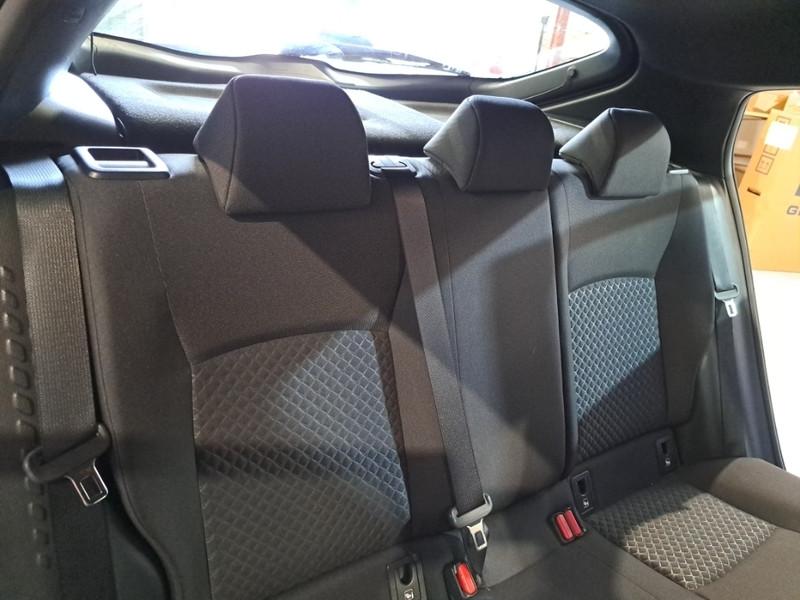 TOYOTA C-HR 1.8H 98CV E-CVT BUSINESS 5 PORTE SUV