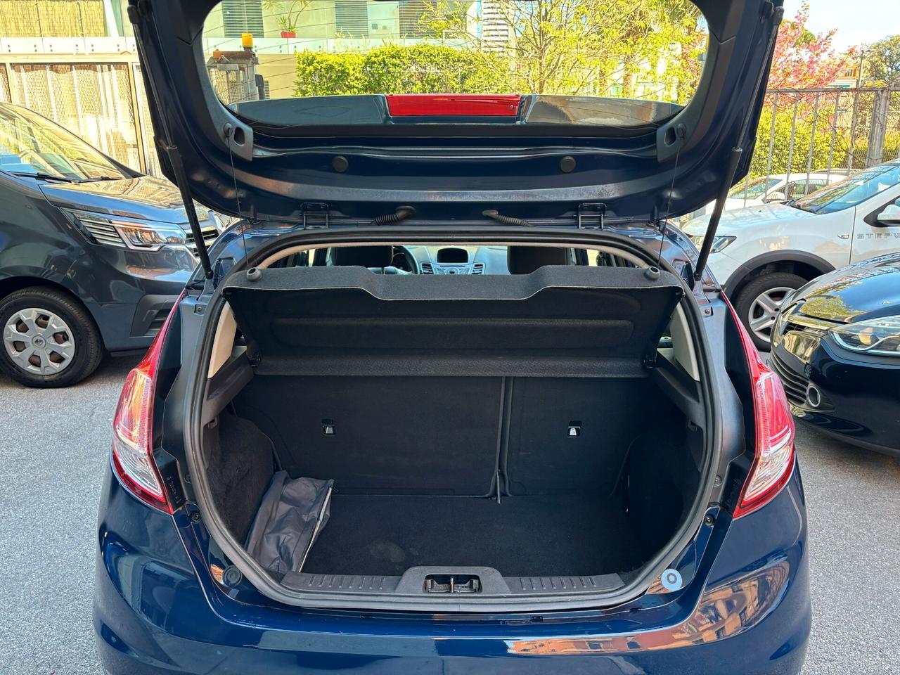 Ford Fiesta 1.4 5 porte Bz.- GPL