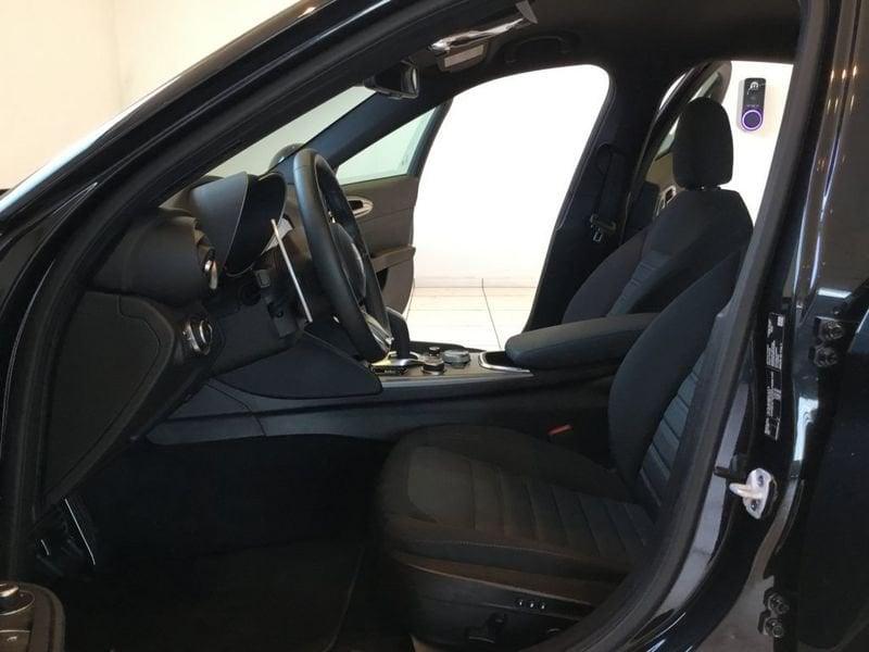 Alfa Romeo Giulia 2.0 Turbo 280 CV AT8 AWD Q4 Sprint MY24