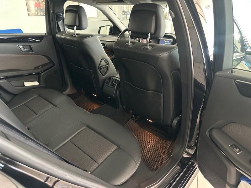 MERCEDES Classe E (W/S212) E 250 CDI S.W. Blu...