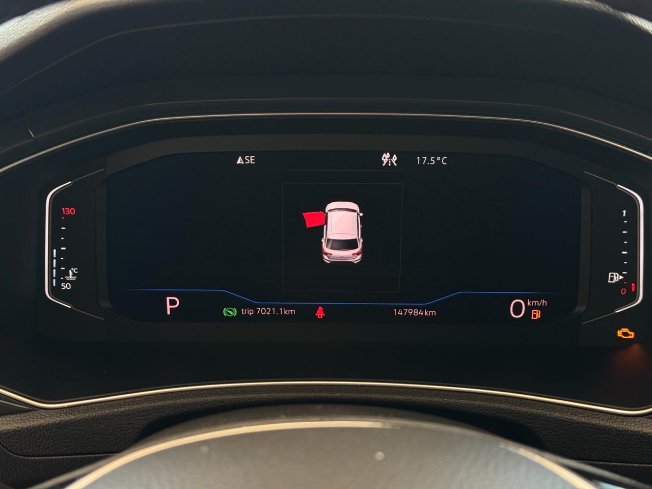 VOLKSWAGEN T-ROC 2.0cc 150CV TDI DSG 4MOTION