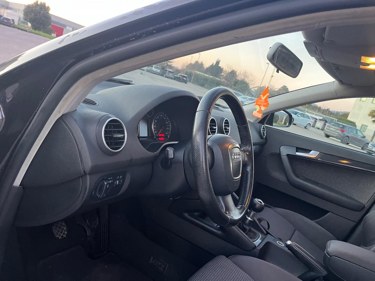 Audi A3 SPB 2.0 TDI 170 CV Ambition