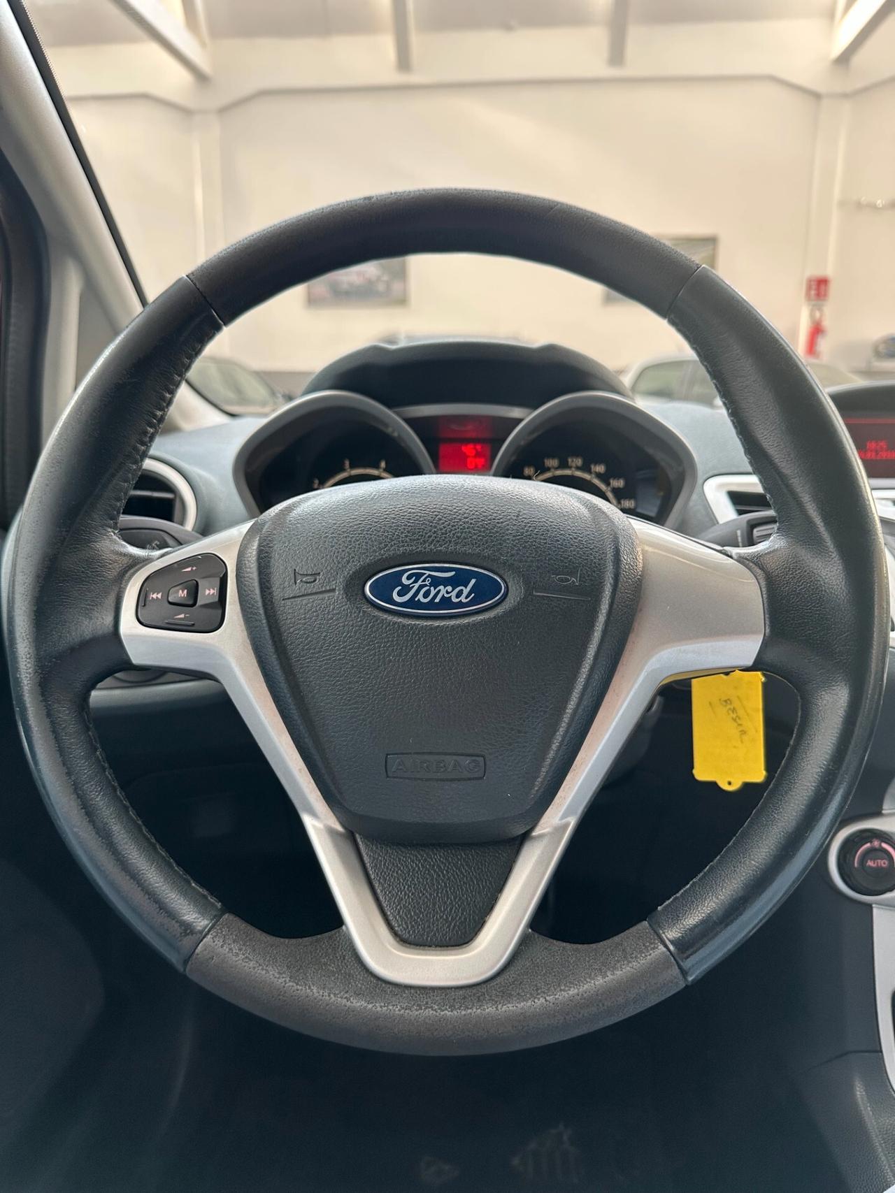 Ford Fiesta 1.2 Benz (Euro 5), Uni Proprie, si neopat, impeccabile
