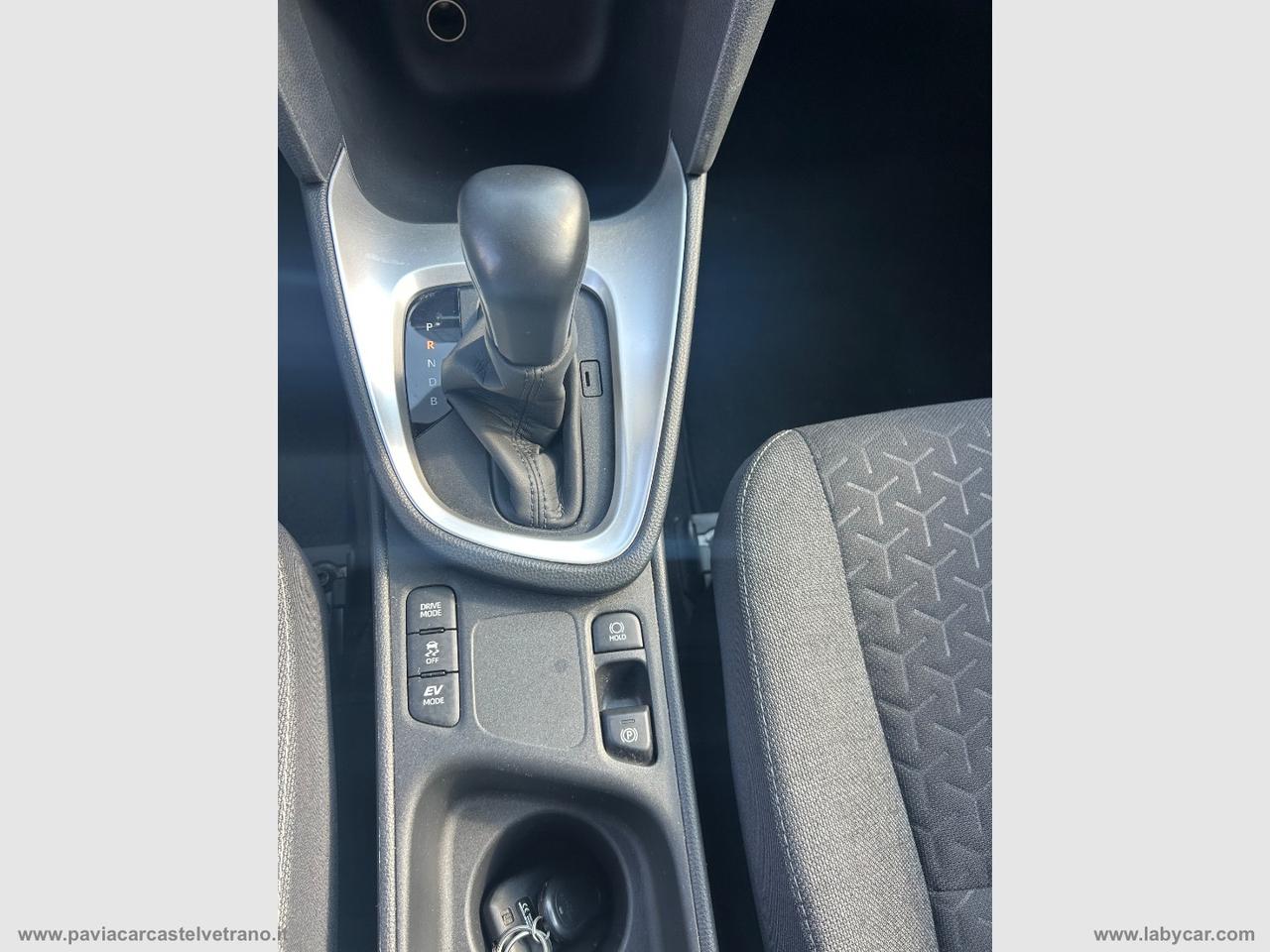 TOYOTA Yaris Cross 1.5 Hybrid 5p. E-CVT Advent.