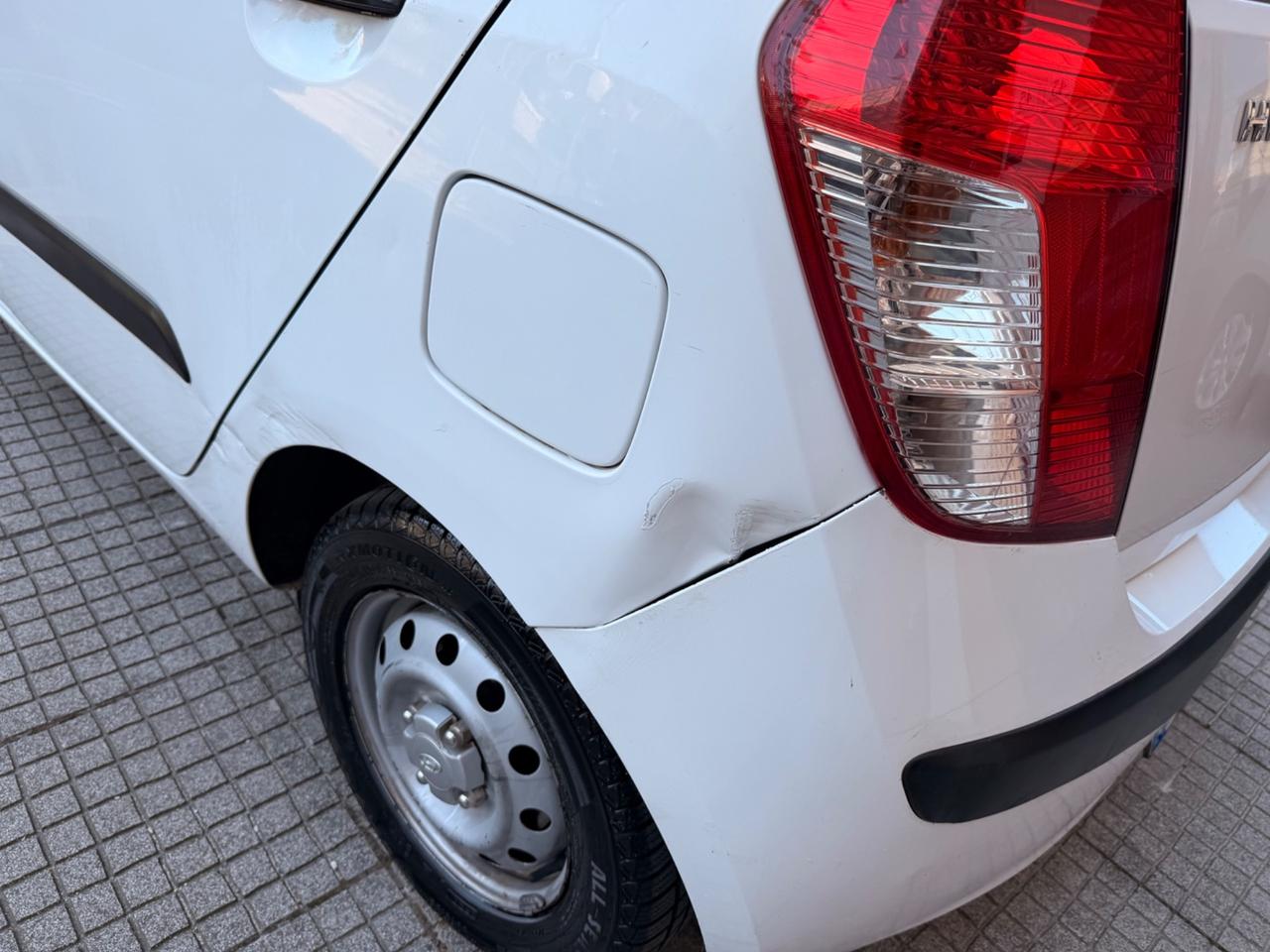 Hyundai i10 1.1 12V Fiorucci