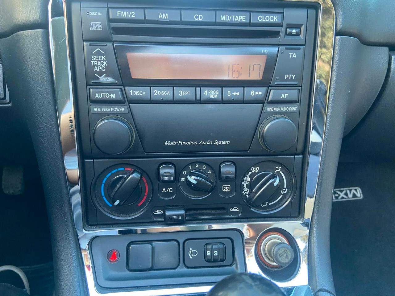 Mazda MX-5 1.6i 16V cat Trilogy