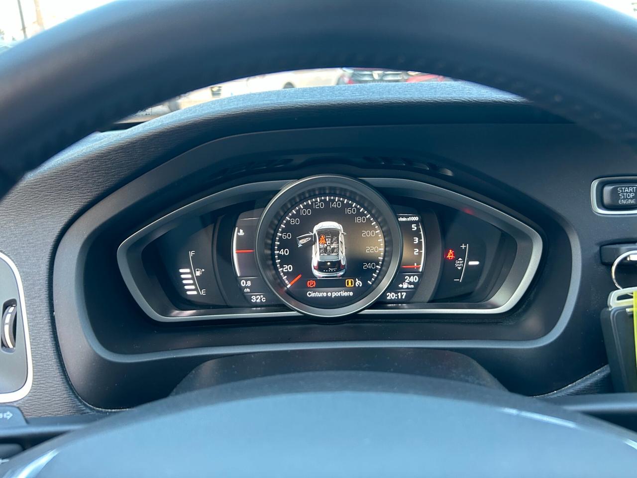 " UNA BOMBA " Volvo V40 D2 BUSINESS SPORT