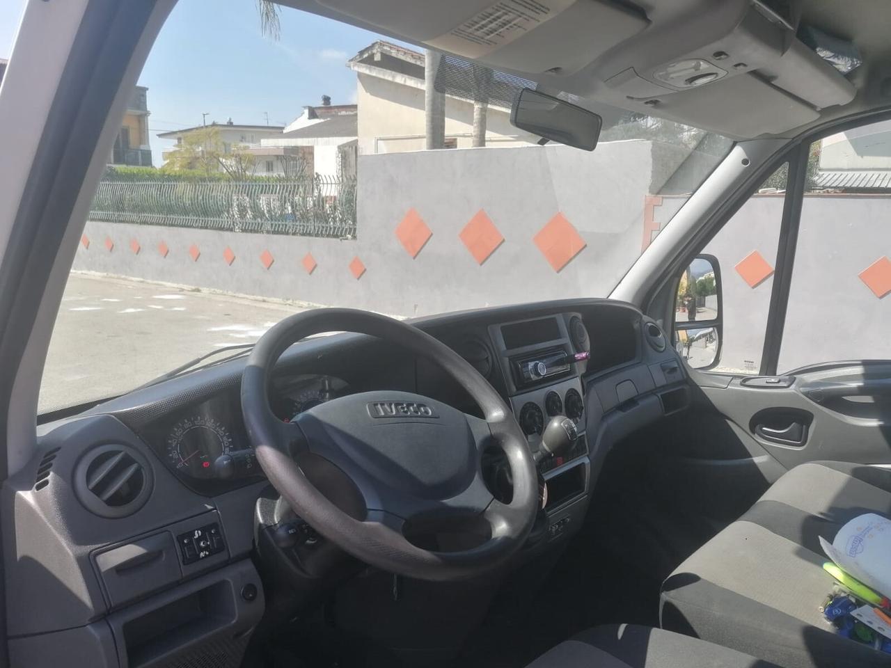 Iveco DAILY Carroattrezzi 35C18 3.0 TDI 2008