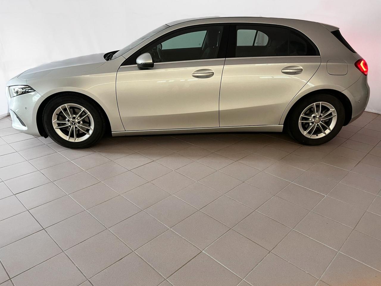 Mercedes-benz A 180 A 180 d Automatic Business Extra