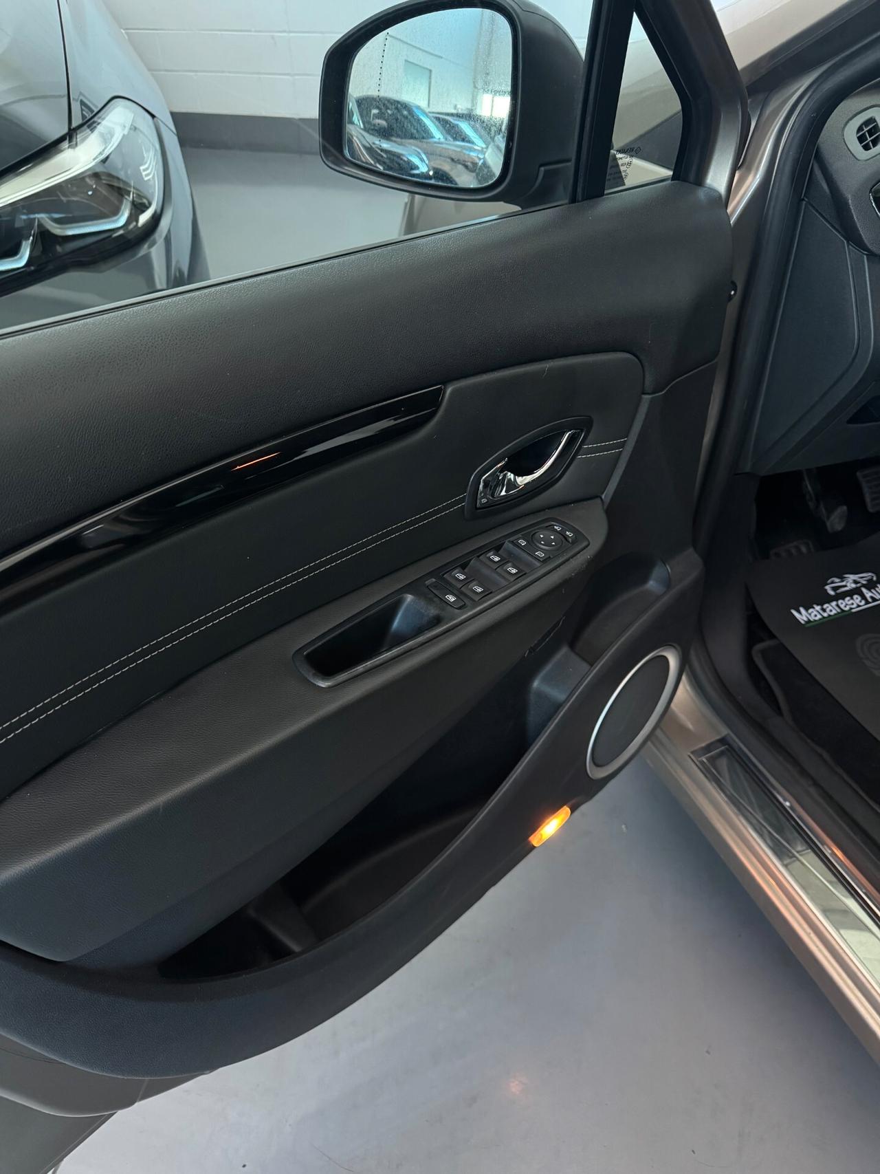 Renault Scenic Xmod DCI 1.5cc 110cv Navi+Bluetooth OK NEOPATENTATI