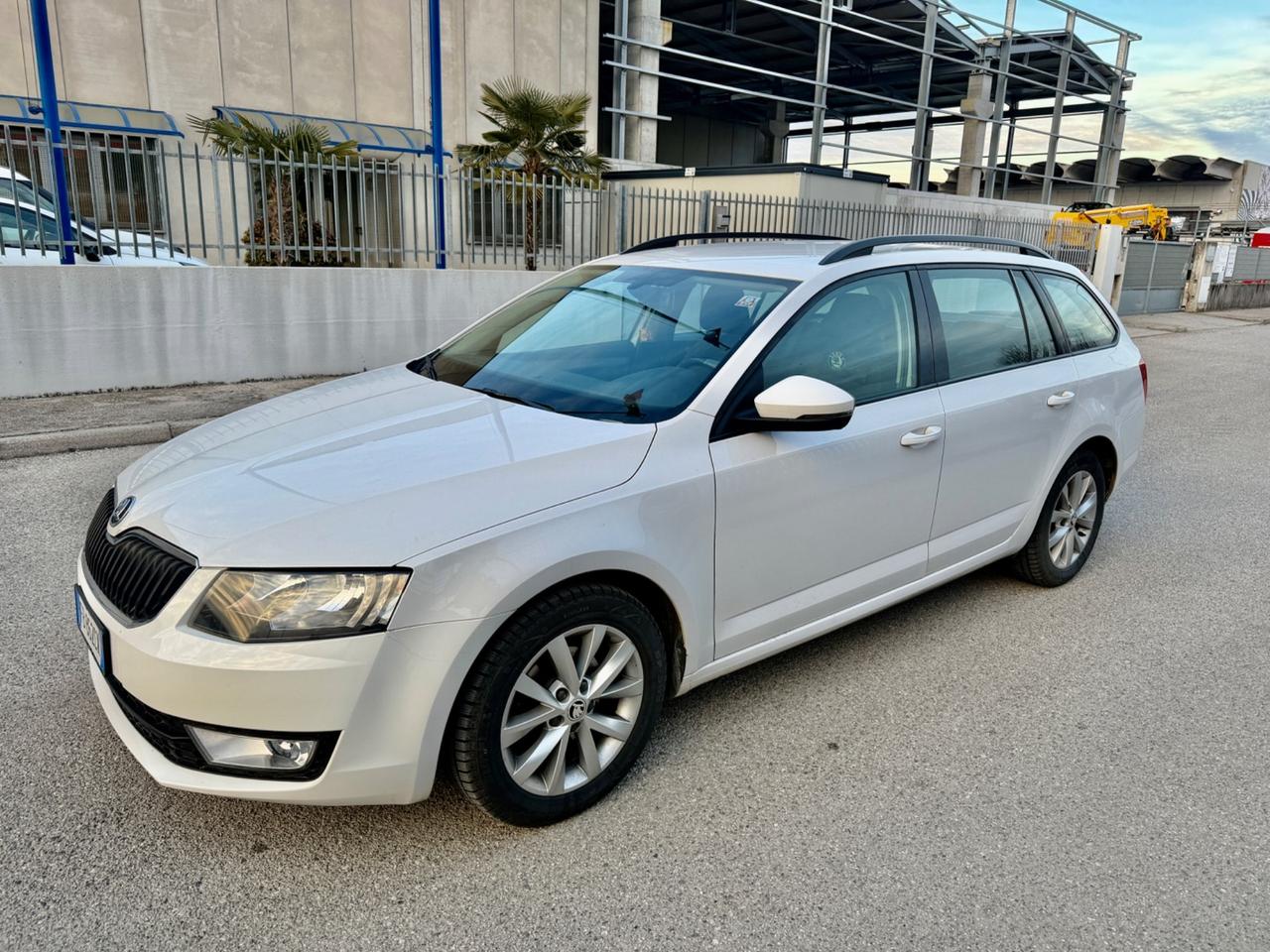 Skoda Octavia 1.6 TDI CR 110 CV DSG Executive