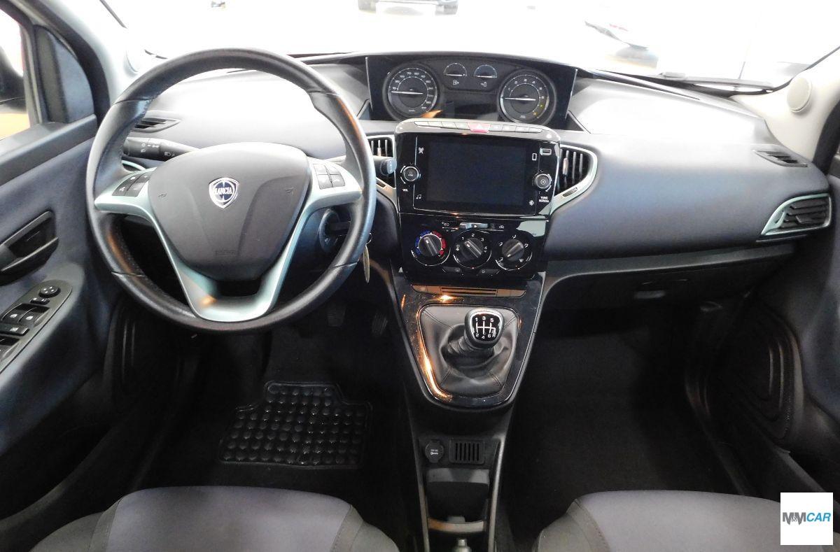 LANCIA - Ypsilon - 1.0 FireFly 5p.S&S Hybryd Gold
