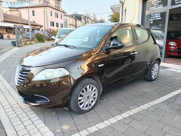 Lancia Ypsilon 1.3 MJT 16V 95 CV 5 porte S&S Silver