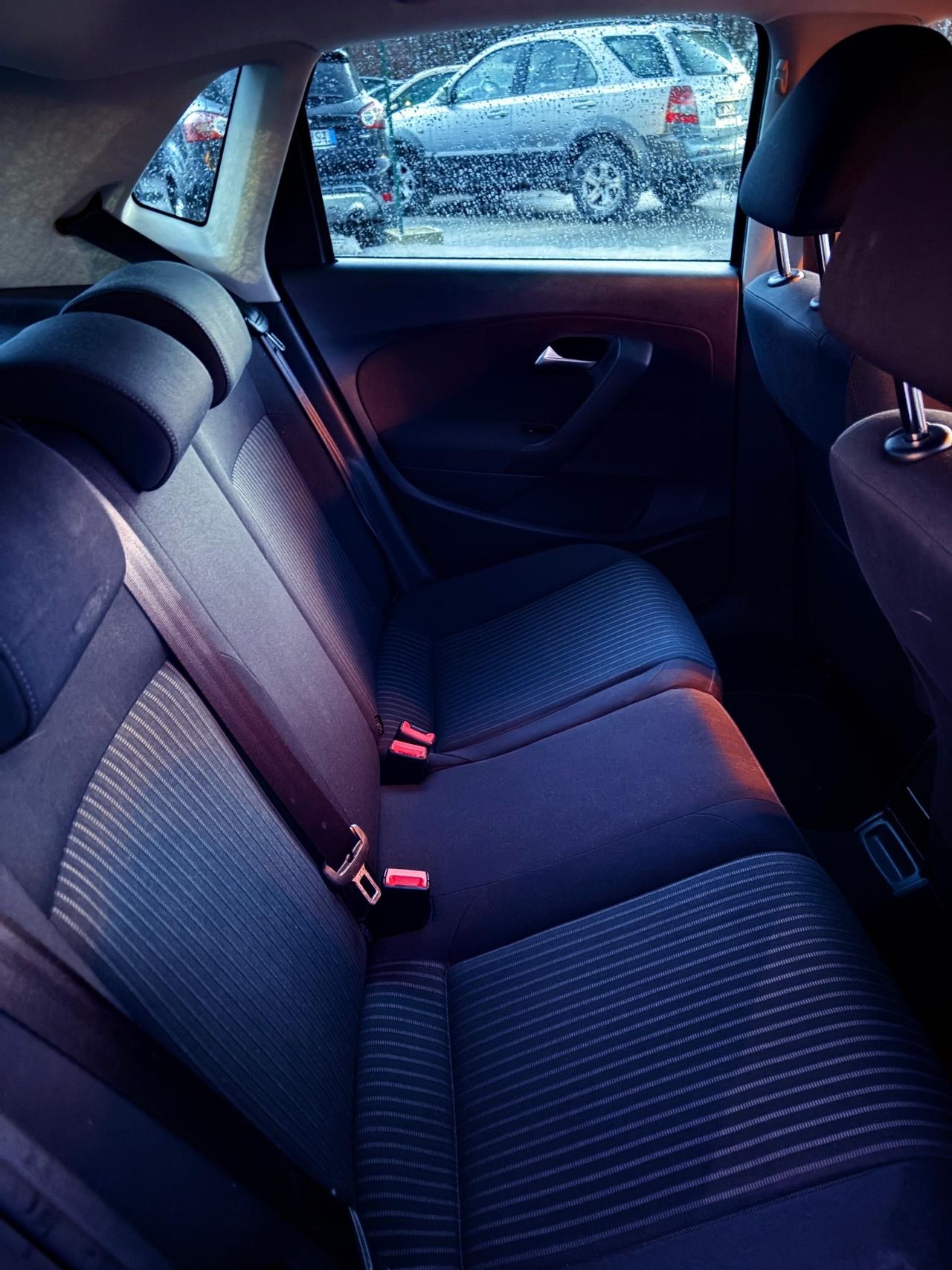 Volkswagen Polo 1.6 TDI 90CV DPF DSG 5 porte Highline