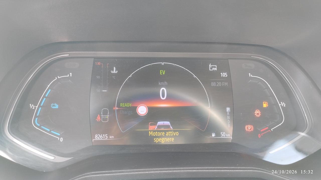 Renault Clio Full Hybrid E-Tech 140 CV 5 porte