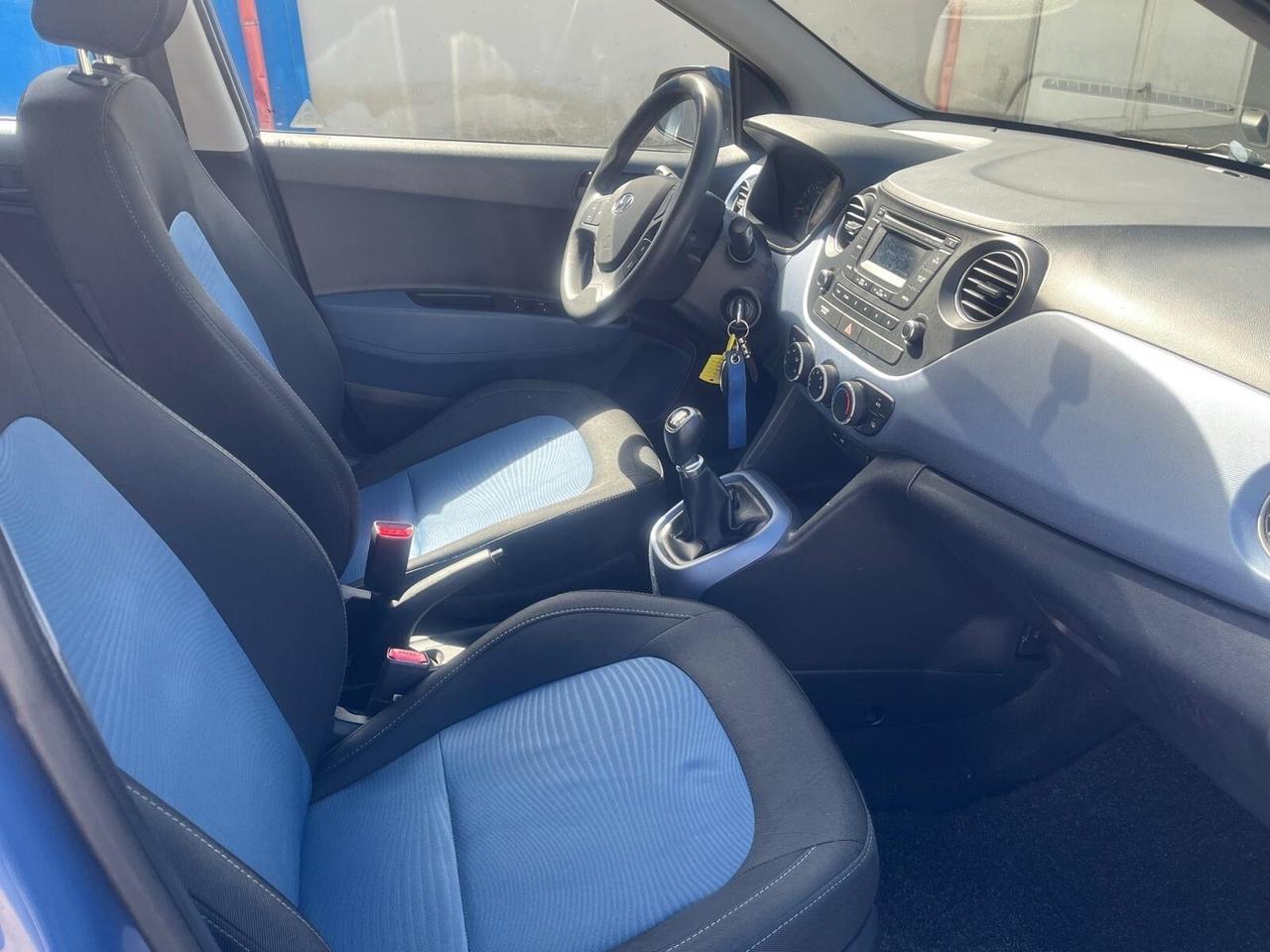 Hyundai i10-1.0 gpl - full opt-2015