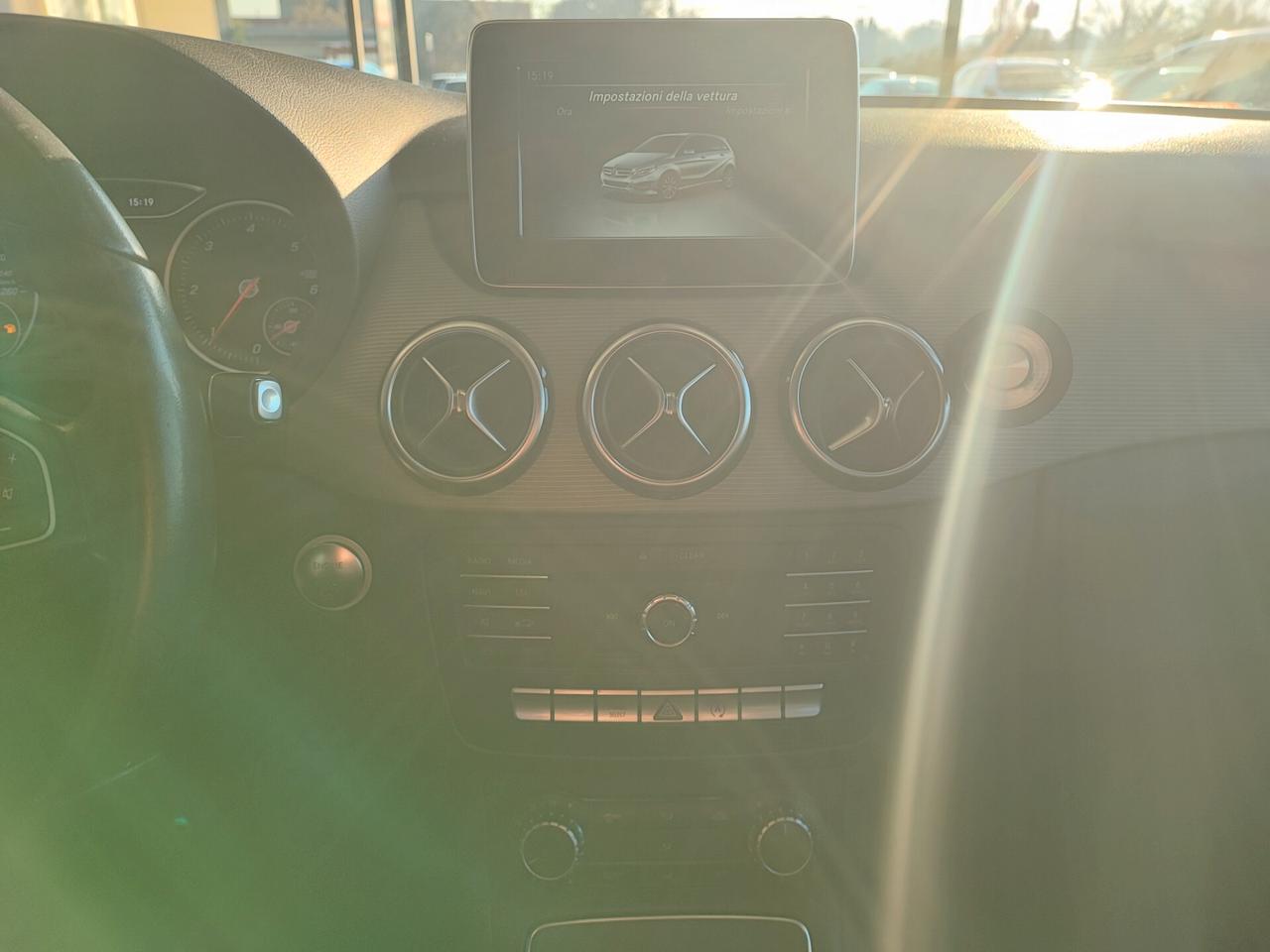 Mercedes-benz B 180 d Automatic Premium