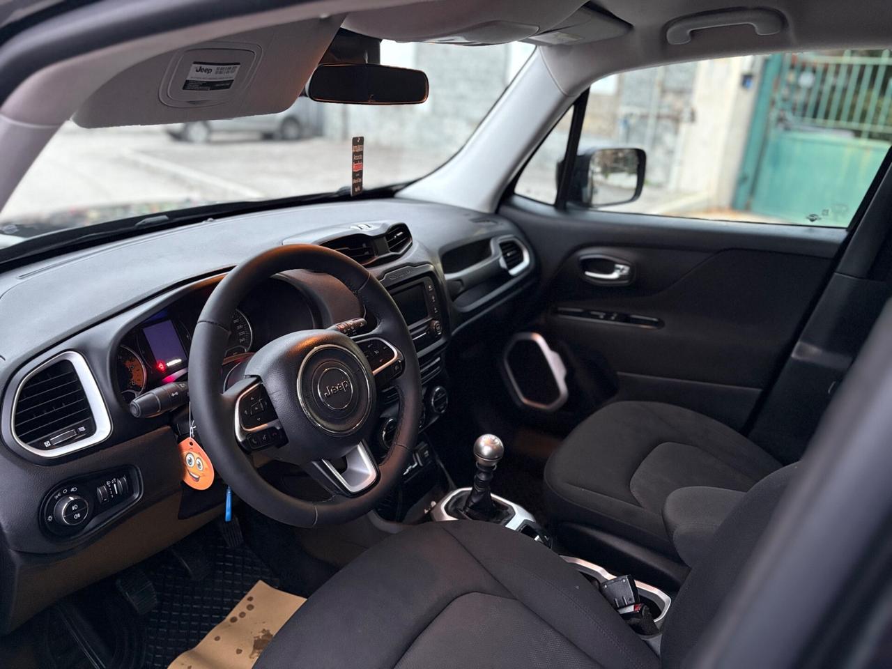 Jeep Renegade 1.6 Mjt 120 CV Total Black